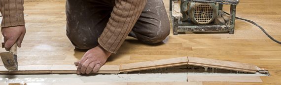 Five Signs Your Hardwood Floors Need to be Refinished